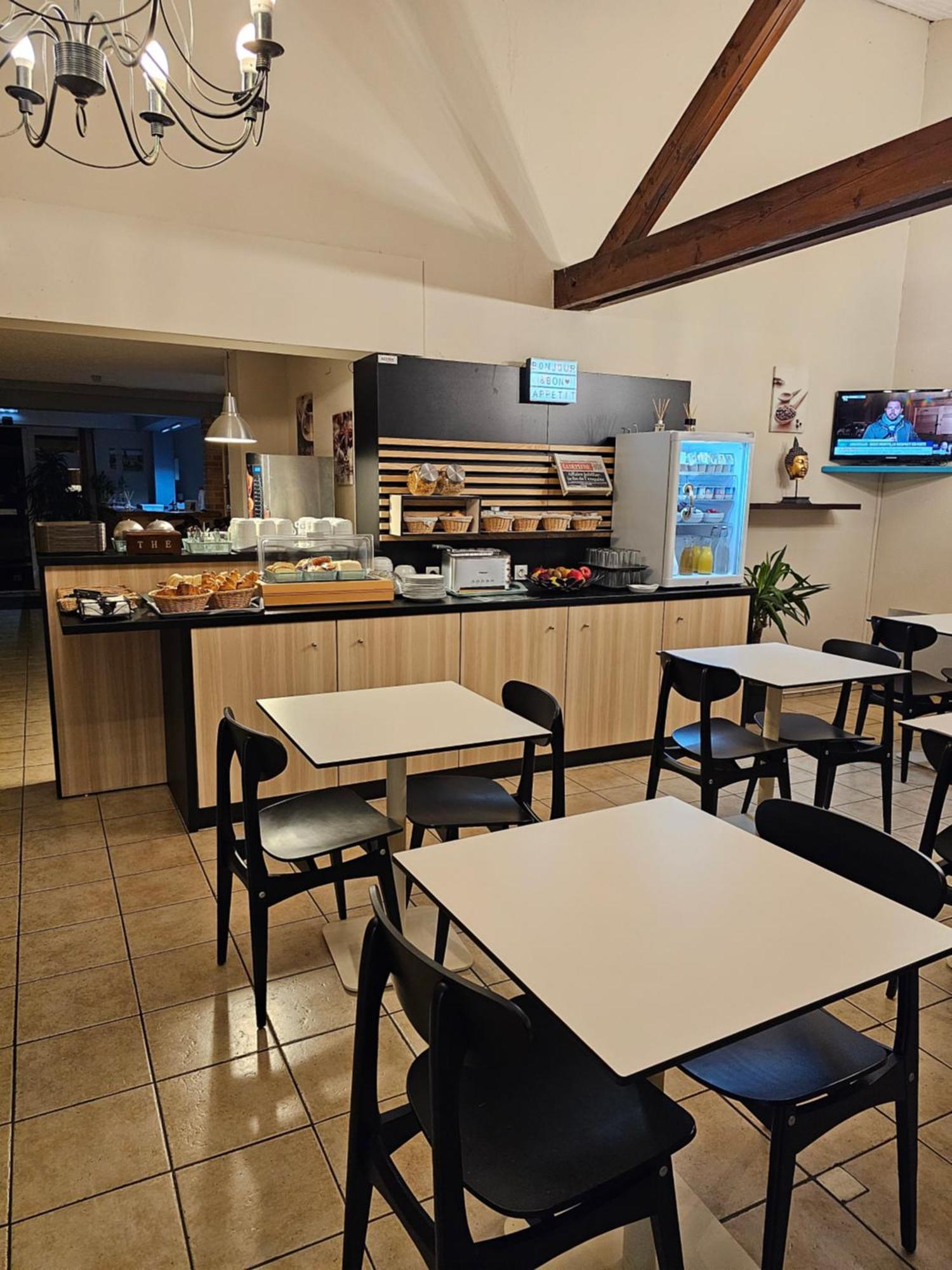 Hotel Restaurant Du Lac Graulhet Exteriér fotografie